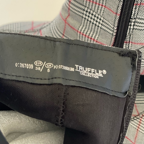 Truffle Collection Check Kitten Heel Sock Boots - Picture 9 of 10